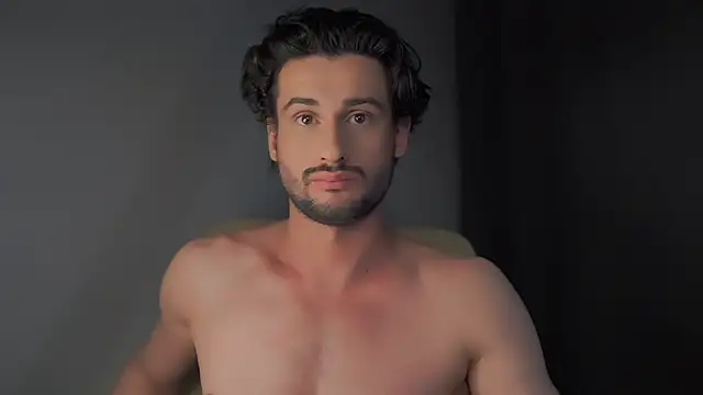 Keen   Luckystrike online show from 01-08-25, 05:15