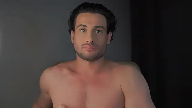 Keen   Luckystrike online show from 01-24-25, 06:35