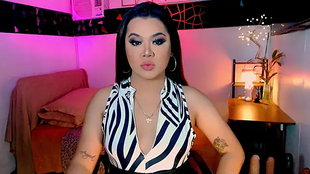 asiankatyhuge online show from 11-03-25, 11:48