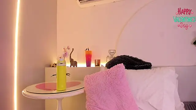 ambercroft online show from 02-15-25, 02:04