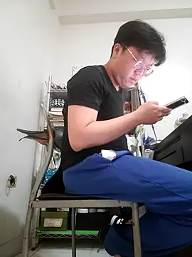 ksshp9502 online show from 02-25-26, 04:16