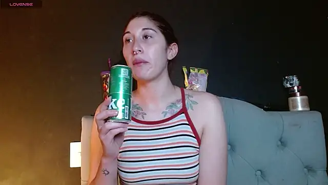 Red-moon1 online show from 04-16-26, 04:02