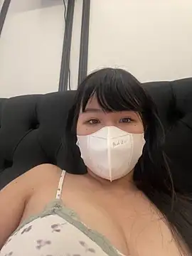 Onee-Chew online show from 12-19-25, 06:53