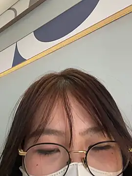 Onee-Chew online show from 04-21-26, 01:42