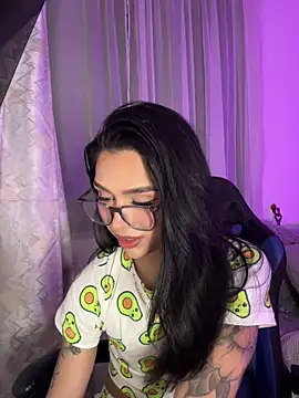 Samantha Bernardo online show from 04-20-26, 04:26