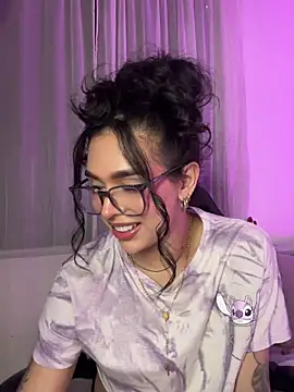 Samantha Bernardo online show from 05-26-26, 03:13