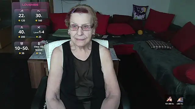 HeisseomaOriginal online show from 11-10-25, 08:13