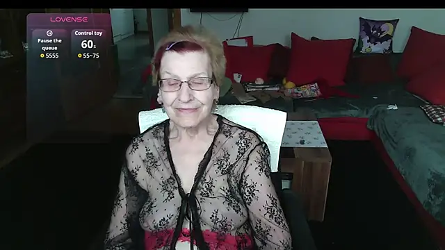 HeisseomaOriginal online show from 03-25-26, 08:20