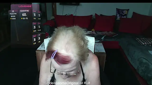 HeisseomaOriginal online show from 07-22-26, 07:11