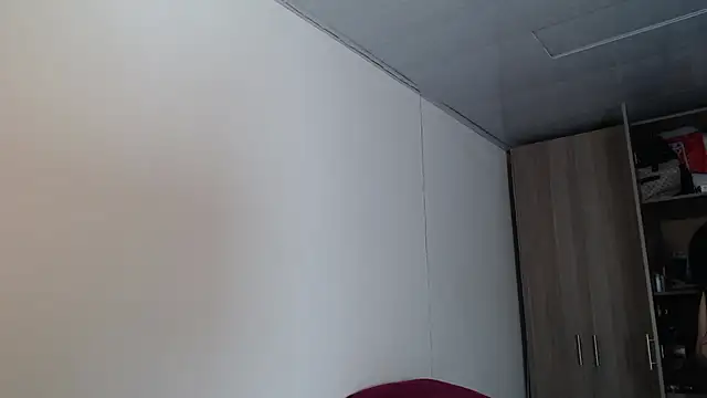 Snapshot of Selene93 chatting on 10-04-25, 07:56 Selene93 online show from 10-04-25, 07:56