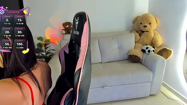 Snapshot of eval_lee18 chatting on 10-03-25, 03:25 eval lee18 online show from 10-03-25, 03:25