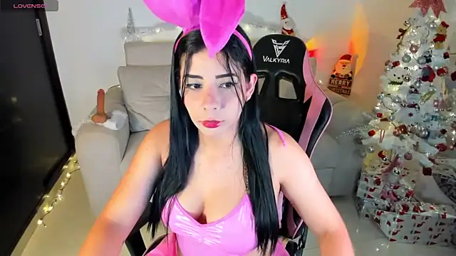 Snapshot of eval_lee18 chatting on 12-19-25, 04:08 eval lee18 online show from 12-19-25, 04:08