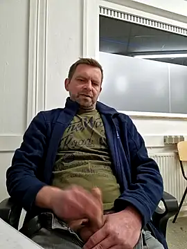 Mjn34 online show from 03-06-25, 06:52