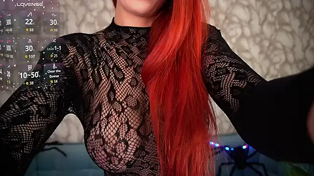 Snapshot of Sweety_one_ chatting on 10-28-25, 02:31 Sweety one online show from 10-28-25, 02:31