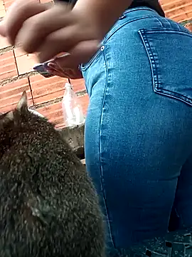 ValeriaSantos- online show from 02-11-25, 12:05