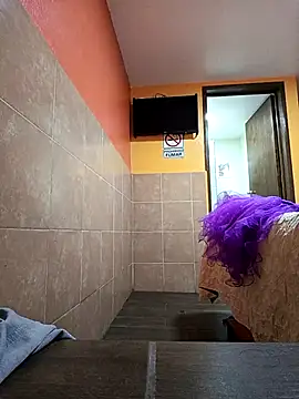 karlaalva online show from 12-22-25, 11:13