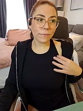 Ellie-L-Elizabeth online show from 12-03-24, 04:39