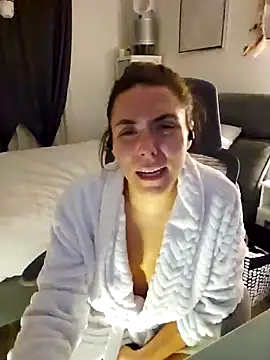 Ellie-L-Elizabeth online show from 02-08-25, 01:43