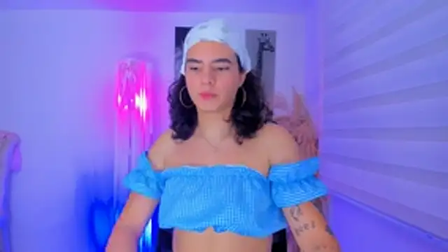 alask pears0 online show from 10-26-25, 02:01