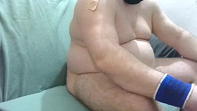 Snapshot of Jok395 chatting on 02-15-26, 05:09 Jok395 online show from 02-15-26, 05:09