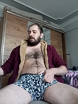 NiiiRvaNaa online show from 10-17-25, 04:59