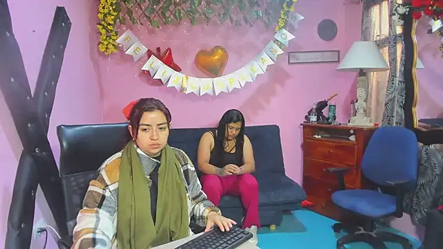 lesbiancuple online show from 03-09-26, 11:47