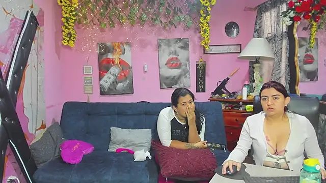 Snapshot of lesbiancuple chatting on 04-28-26, 12:10 lesbiancuple online show from 04-28-26, 12:10