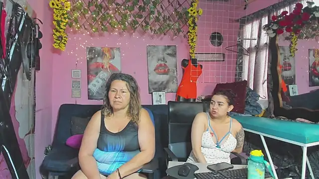 Snapshot of lesbiancuple chatting on 05-18-26, 12:55 lesbiancuple online show from 05-18-26, 12:55