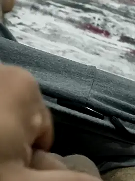 Snapshot of Jonsina47 chatting on 11-15-25, 07:10 Jonsina47 online show from 11-15-25, 07:10