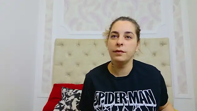 KarinaNoir online show from 02-07-25, 05:20