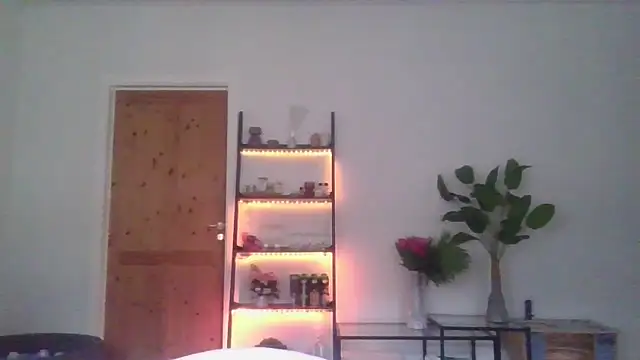 Snapshot of NaughtyRapunzel7 chatting on 12-02-24, 12:18 NaughtyRapunzel7 online show from 12-02-24, 12:18