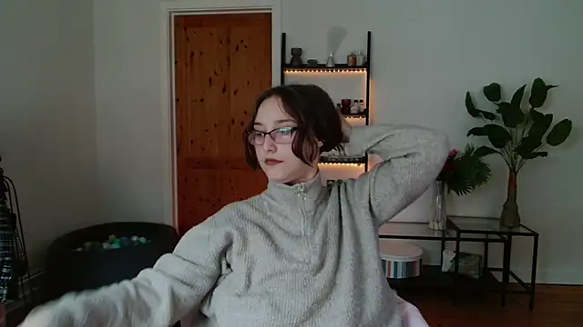 Snapshot of NaughtyRapunzel7 chatting on 12-06-24, 10:49 NaughtyRapunzel7 online show from 12-06-24, 10:49