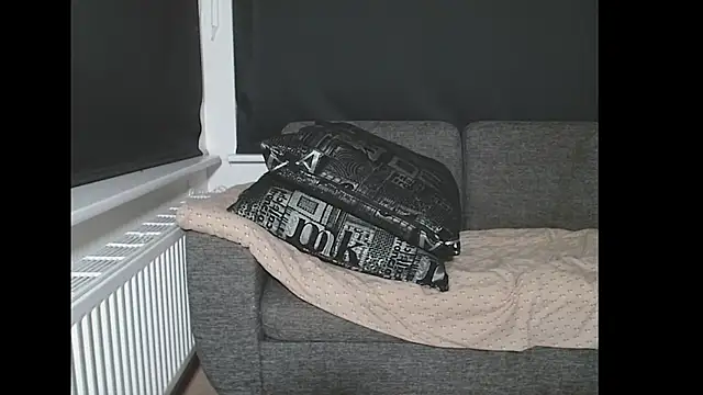 Snapshot of NaughtyRapunzel7 chatting on 09-11-25, 09:59 NaughtyRapunzel7 online show from 09-11-25, 09:59