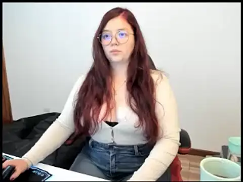 Snapshot of kayortiiz chatting on 01-21-25, 12:15 kayortiiz online show from 01-21-25, 12:15