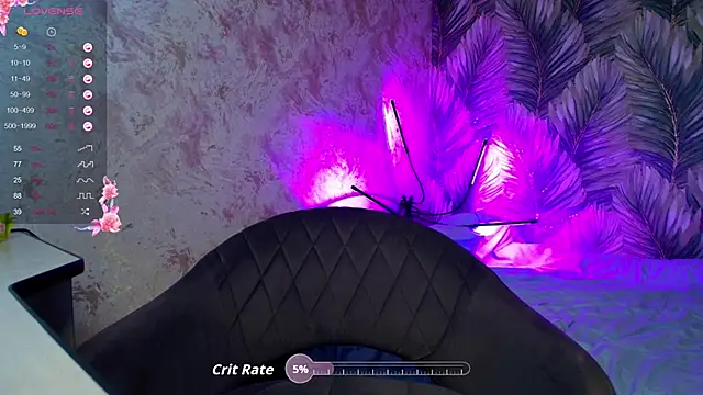 Snapshot of Mia_Bows chatting on 09-27-25, 03:28 Mia Bows online show from 09-27-25, 03:28