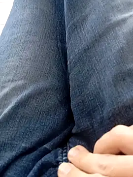 mickzizi online show from 12-17-25, 10:32