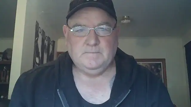 Snapshot of HOTANAL chatting on 09-29-25, 10:58 HOTANAL online show from 09-29-25, 10:58