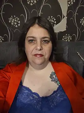 Snapshot of HouseWifeWhore_Milf chatting on 06-24-26, 05:50 HouseWifeWhore Milf online show from 06-24-26, 05:50