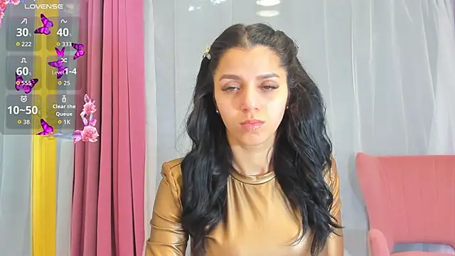 Snapshot of Sarabecker chatting on 02-28-26, 09:32 Sarabecker online show from 02-28-26, 09:32