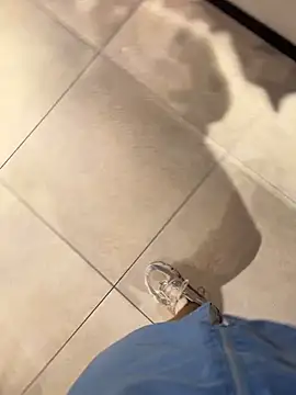 CrazzyChicks online show from 09-19-25, 06:26