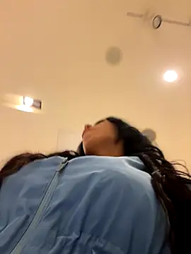 CrazzyChicks online show from 09-20-25, 06:14