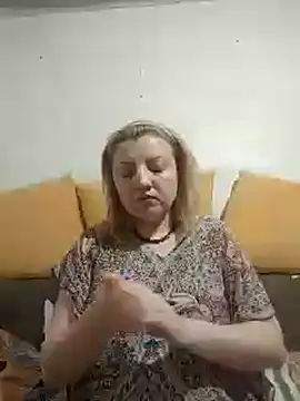 stefanyharper16 online show from 02-28-25, 07:46