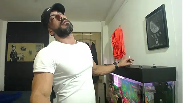 romeolovedark online show from 02-15-25, 03:20