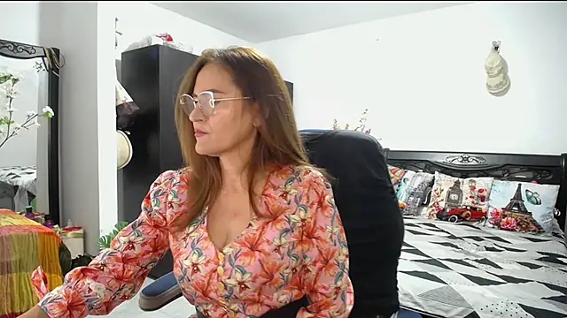 Snapshot of Xiimen chatting on 01-24-25, 11:56 Xiimen online show from 01-24-25, 11:56