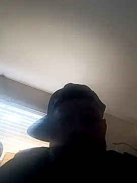 Snapshot of Erocksirlot@xh chatting on 12-11-24, 08:18 Erocksirlotxh online show from 12-11-24, 08:18