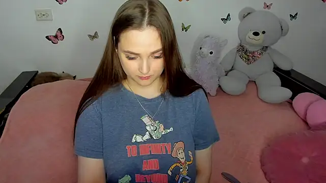 Snapshot of NataliEvans chatting on 12-02-25, 07:53 NataliEvans online show from 12-02-25, 07:53