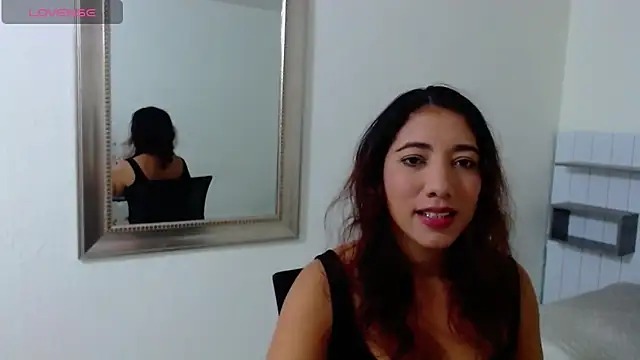 Snapshot of Eva_Rodriguez_ chatting on 03-12-26, 05:30 Eva Rodriguez online show from 03-12-26, 05:30