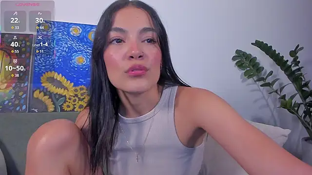 TIFFANYRUSSO online show from 03-03-26, 05:46