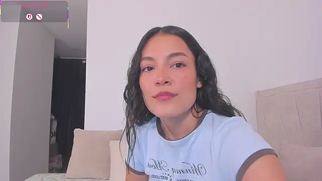 Snapshot of TIFFANYRUSSO chatting on 07-27-26, 05:36 TIFFANYRUSSO online show from 07-27-26, 05:36