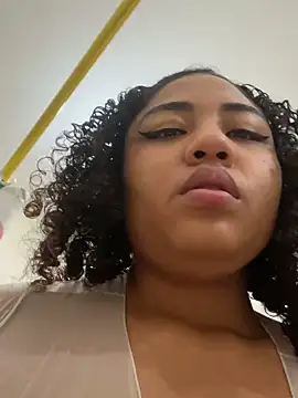 Snapshot of 420Geminis chatting on 02-16-25, 06:32 420Geminis online show from 02-16-25, 06:32